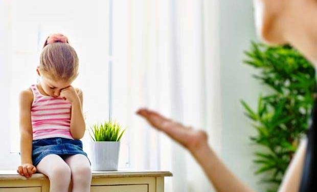 کودک /عواقب فریاد زدن بر سر کودکان