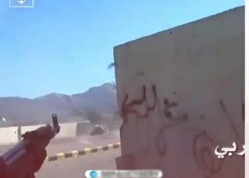 فوری / نیروهای انصارالله یمن به خاک عربستان رسیدند!