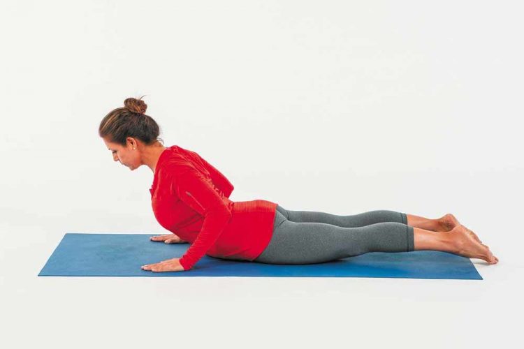 قبل از اینکه از رختخواب بیرون بیایید، این کشش ها را امتحان کنید.