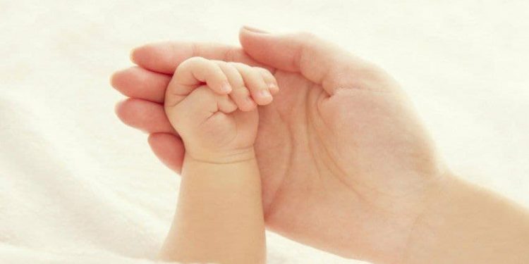 زایمان دختر 15 ساله باکو: او و نوزادش فوت کردند