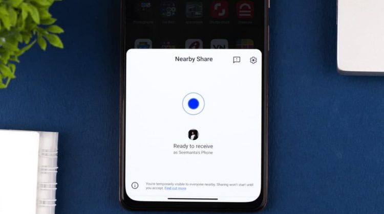 گوگل ویژگی محبوب AirDrop اپل را به اپلیکیشن Nearby Share خود اضافه می‌کند