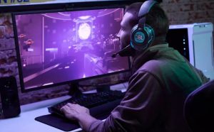 بررسی هدفون JBL Quantum one - نگاهی به محصول محبوب جی بی ال