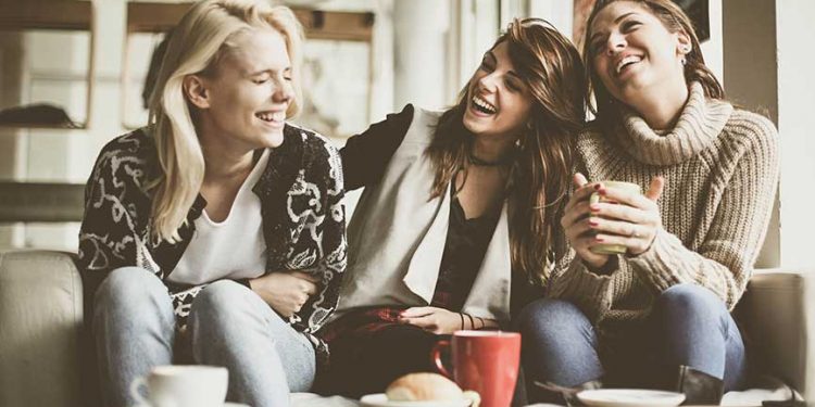 تاثیر مثبت مهمانی‌ های زنانه