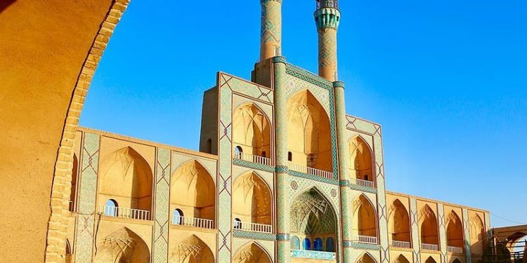 معرفی تمامی نکات لازم برای سفر به شهر توریستی یزد با قطار