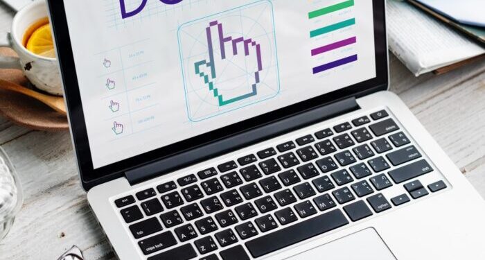 برای سایتم از دامنه .IR استفاده کنم یا دامین .COM؟