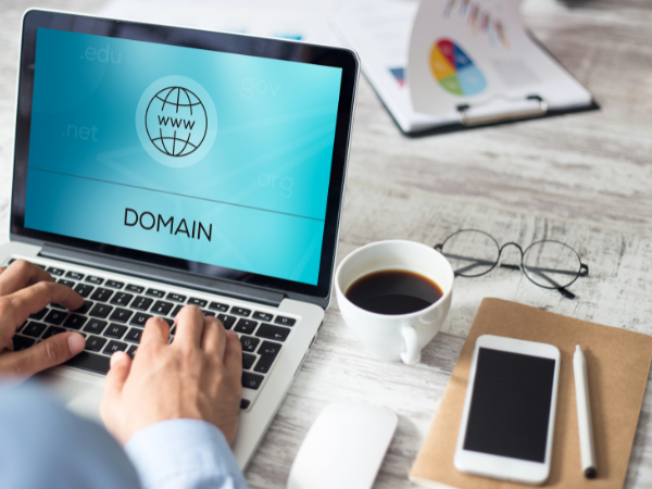خرید دامنه برای کسب و کار بین المللی