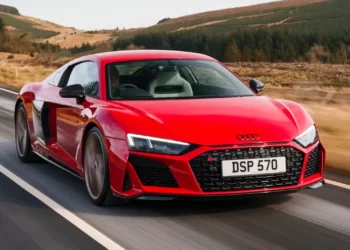 آئودی R8 هشت سیلندر هیولایی موجود در ایران