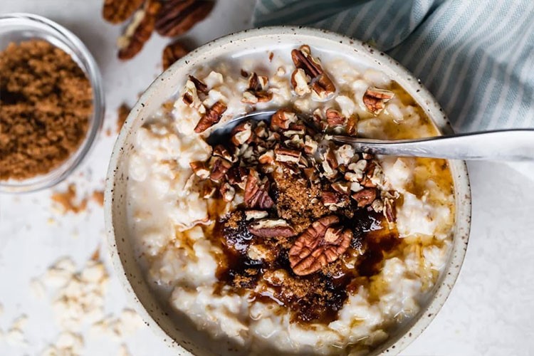 طرز تهیه اوتمیل - اوتمیل خوشمزه و مقوی برای صبحانه