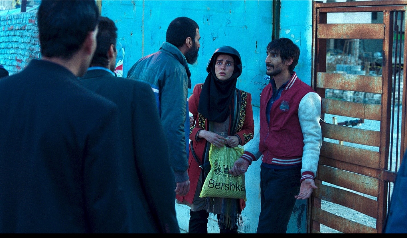 بررسی فیلم سینمایی طنز ایرانی جدید ۱۴۰۲ و ۱۴۰۱