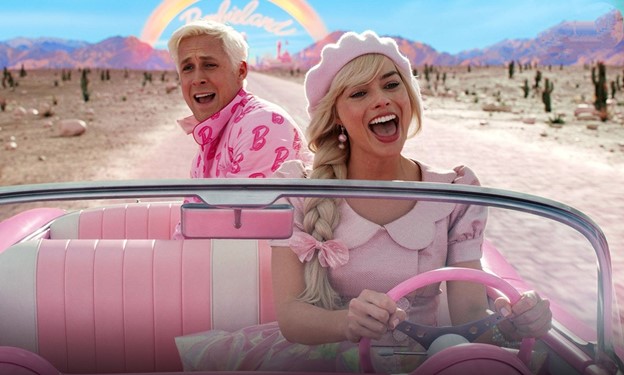 داستان فیلم Barbie چیست؟ بازیگران فیلم باربی