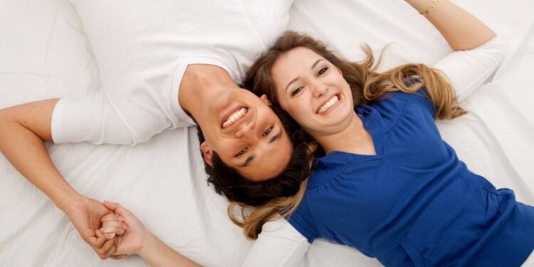 معاشقه و حرفای شب جمعه برای داشتن یک رابطه جنسی رضایت بخش