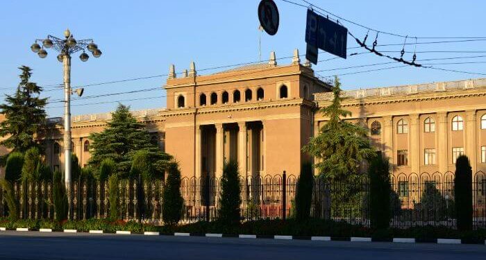 قوانین عجیب تاجیکستان