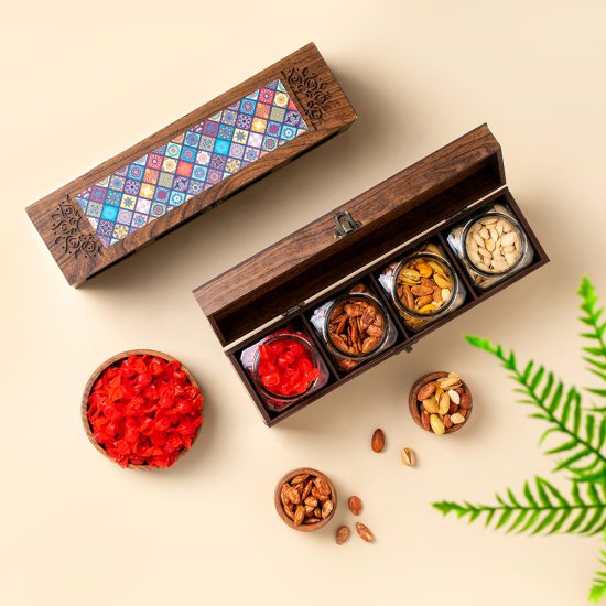 هدیه سازمانی تبلیغاتی؛ راهی هوشمندانه برای برندینگ پایدار