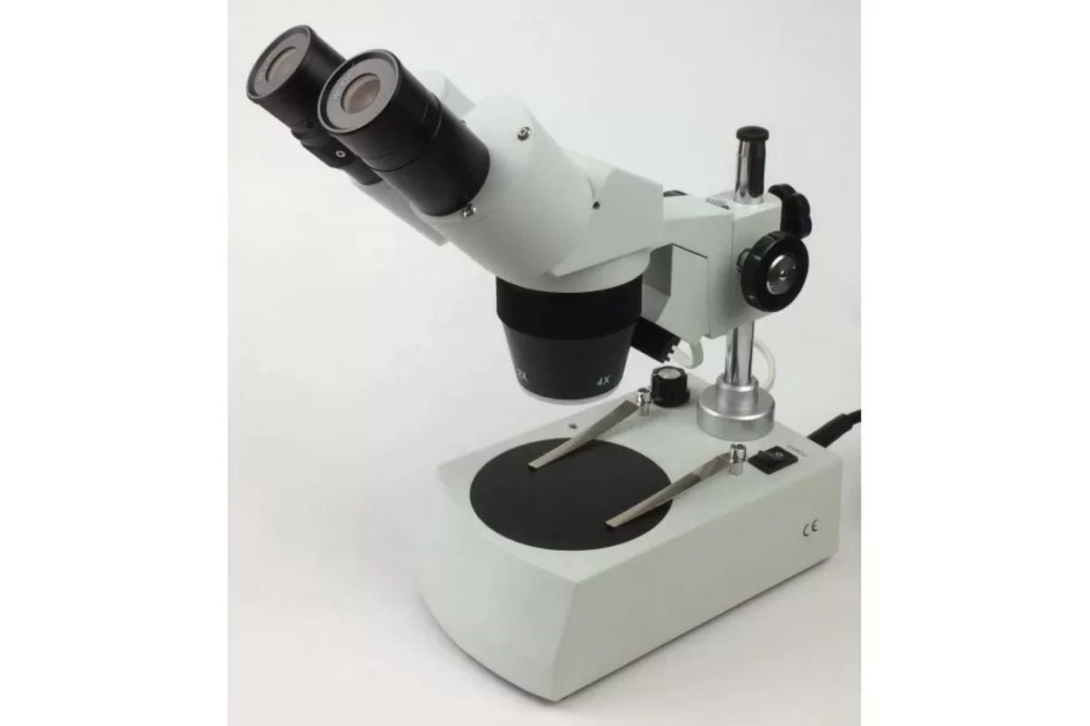 خرید میکروسکوپ دانش آموزی