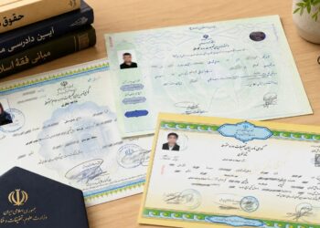 ساخت مدرک تحصیلی آنلاین؛ طراحی و ویرایش حرفه ای با تحویل خروجی نهایی