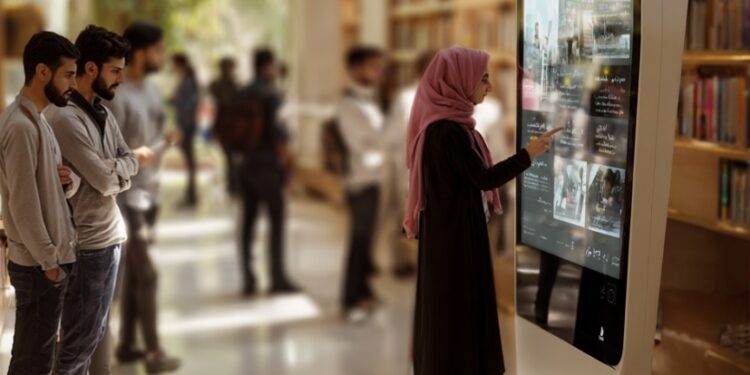استند لمسی در مراکز آموزشی و دانشگاه
