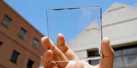 پنل شیشه ای خورشیدی
